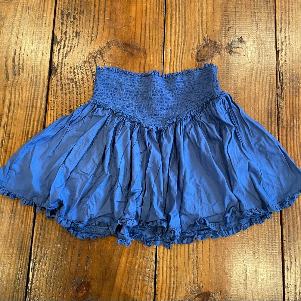 Elan Blue Smocked Mini Skirt Small Tenniscore Preppy Flowy Ruffle